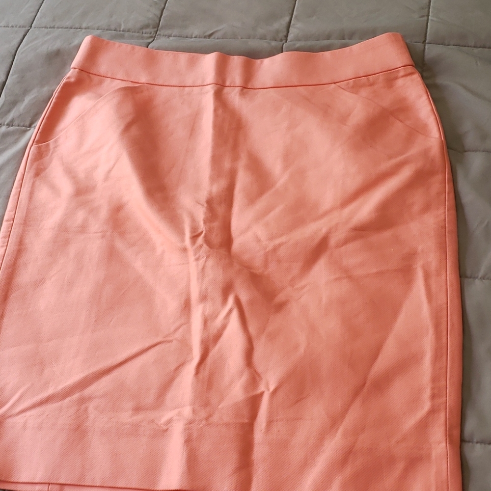 *NEW J. Crew coral pencil skirt sz8